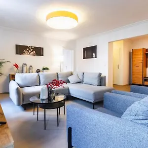 Experience From A Stylish And Modern Vienne